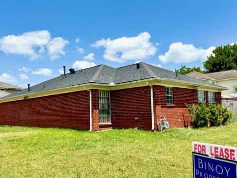 16442 Gold Ridge Lane Houston TX 77053