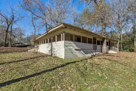 111 Lazy Trail Montgomery TX 77316