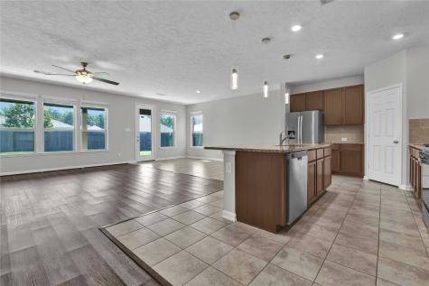 8824 Twin Falls Lane Magnolia TX 77354