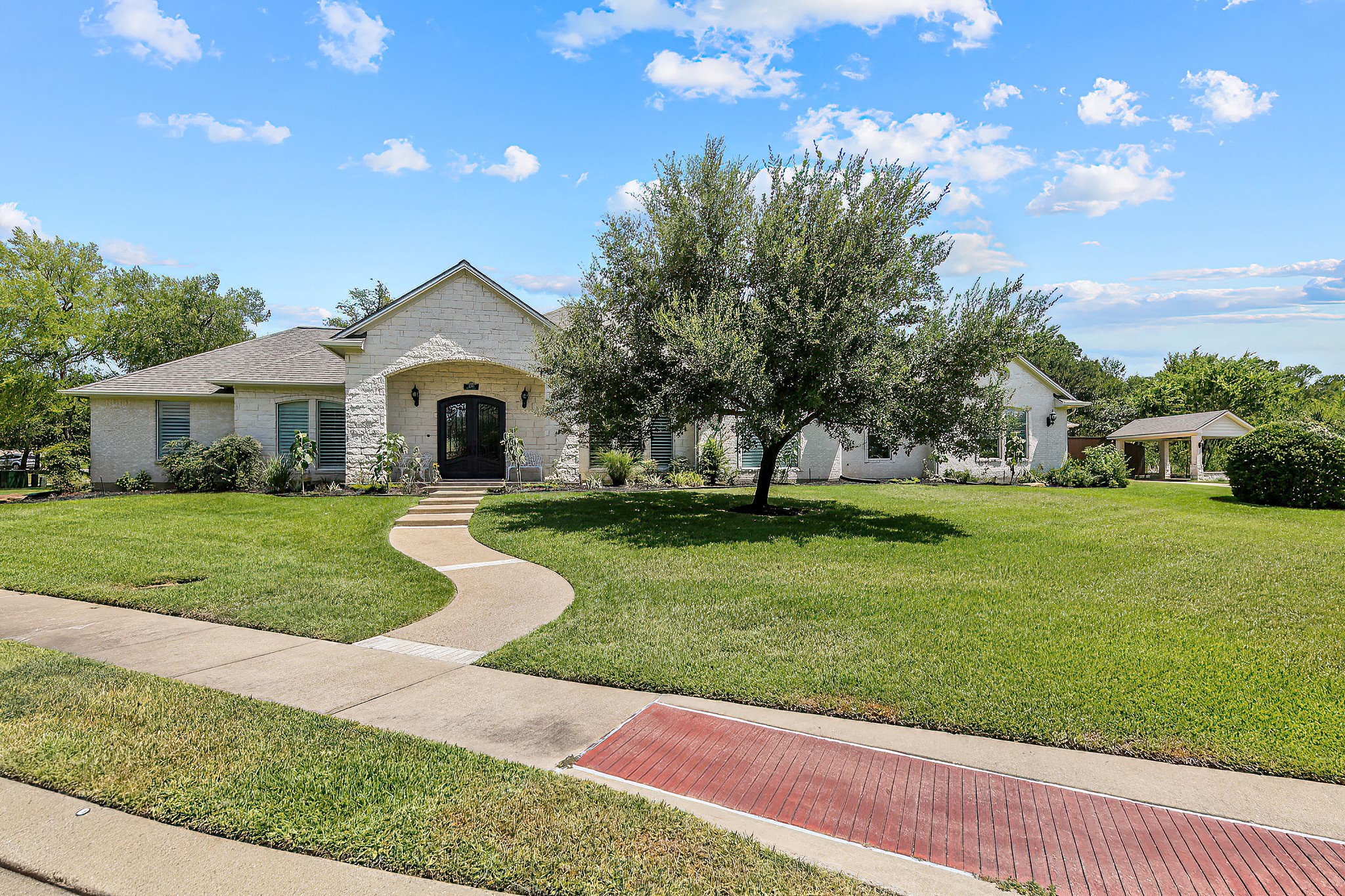 3240 Walnut Creek Court Bryan TX 77807