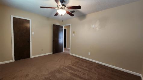 11710 N Petersham Drive Houston TX 77031