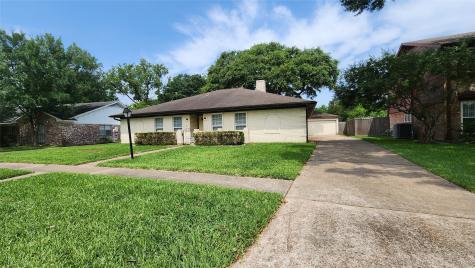 11710 N Petersham Drive Houston TX 77031