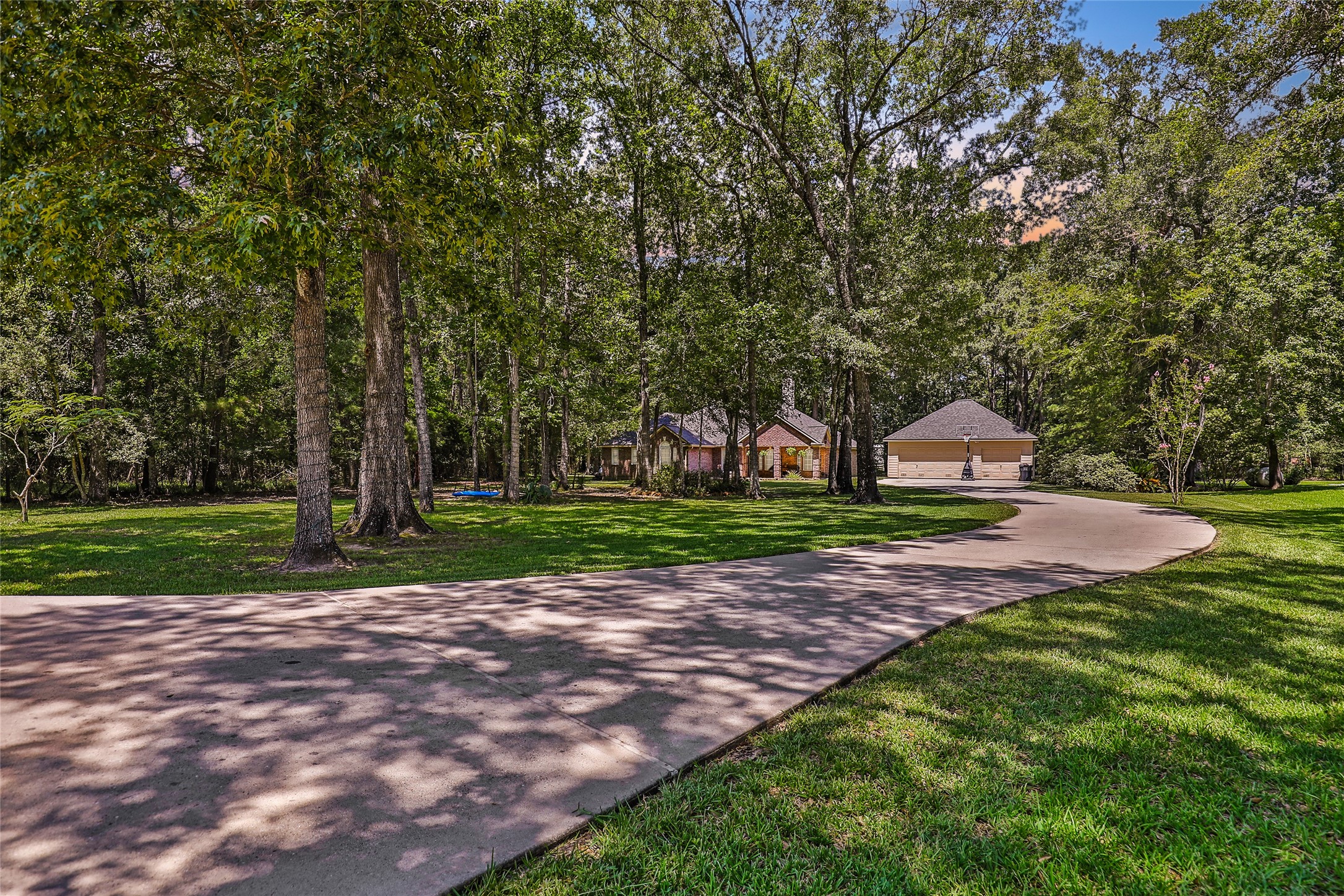 30006 Commons Woods Court Huffman TX 77336
