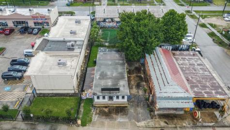1804 N Main Street Houston TX 77009