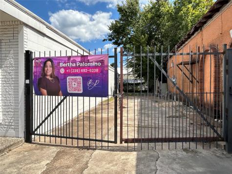 1804 N Main Street Houston TX 77009