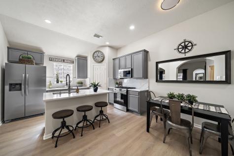 15806 Collinsville Drive Tomball TX 77377