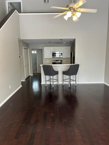 3018 S Heights Hollow Lane Houston TX 77007