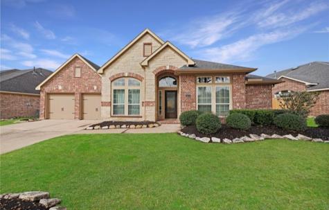 2414 Winding Creek Drive Fresno TX 77545