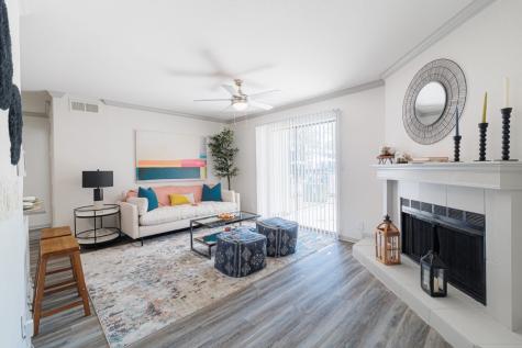 200 Hallow Tree Lane 1706-2 Houston TX 77090