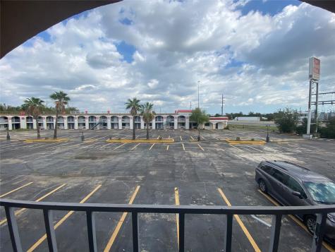 15919 E Freeway Channelview TX 77530