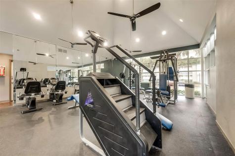 8162 Richmond Avenue 1210 Houston TX 77063