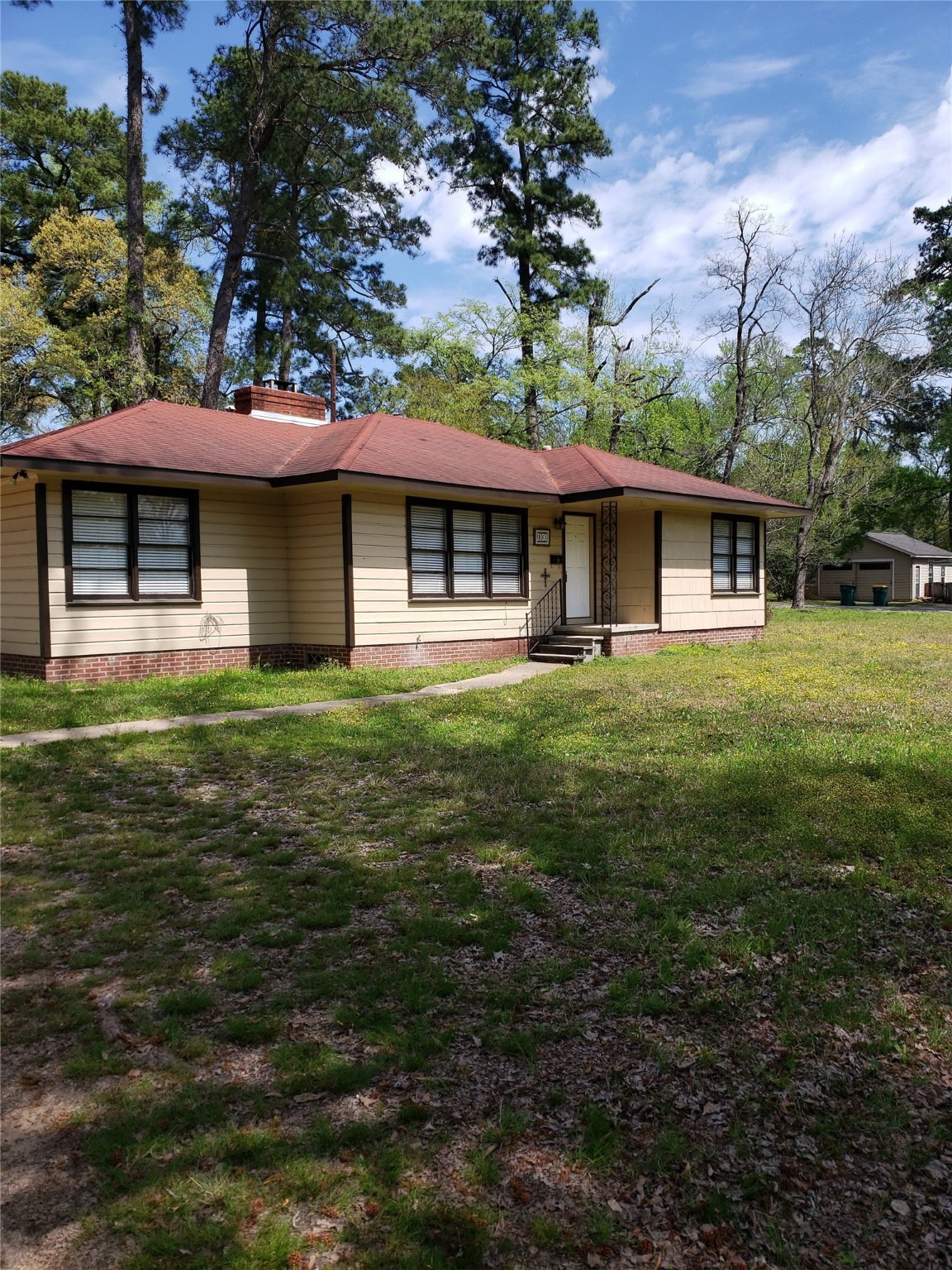 1100 Thomas Avenue Conroe TX 77301