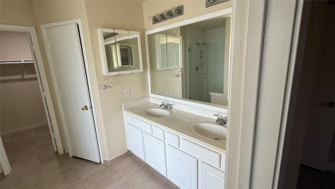 16806 Pheasant Creek Court Sugar Land TX 77498