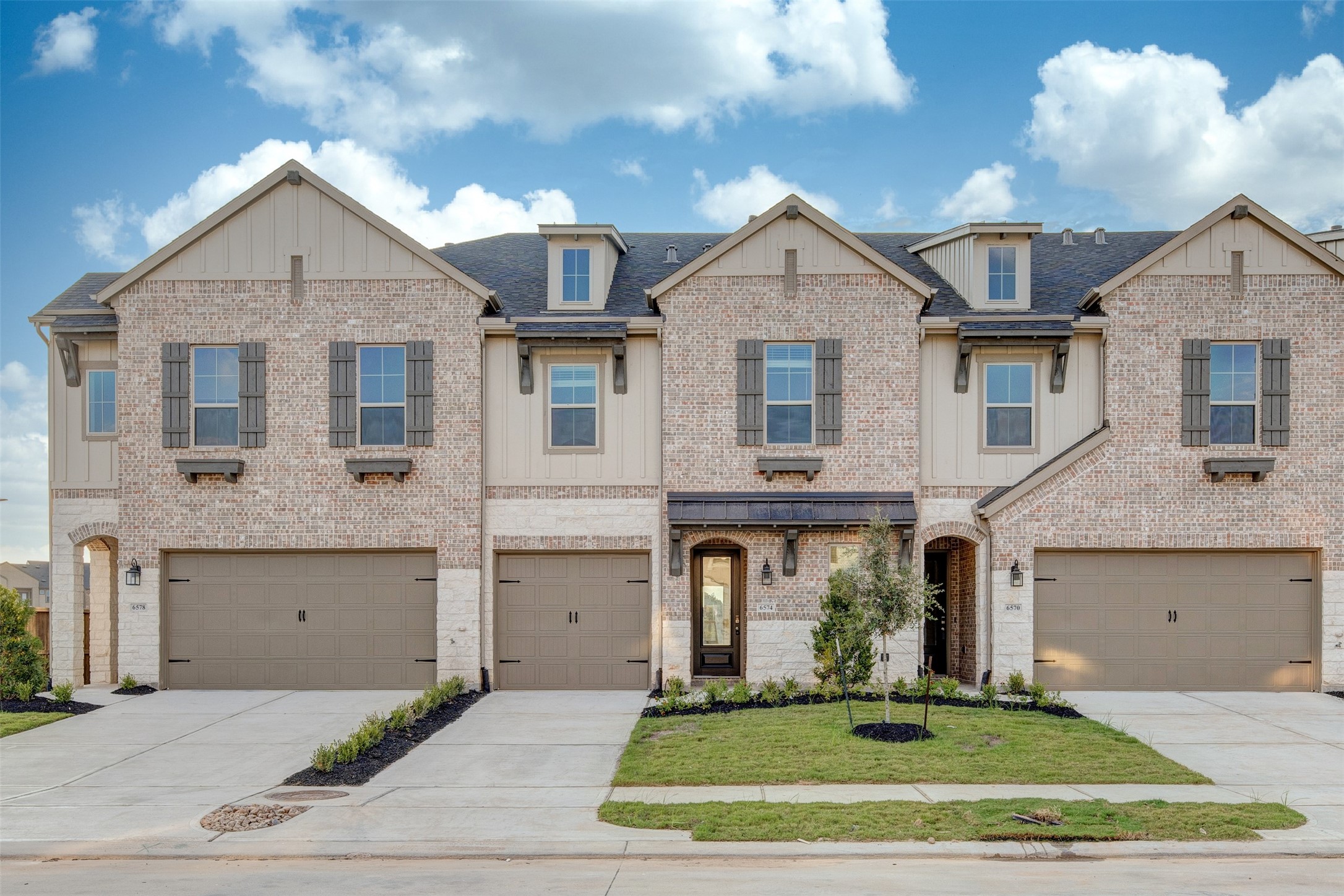 6574 Scarlet Pond Lane Fulshear TX 77441