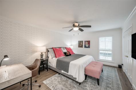 14723 Barryknoll Lane 107 Houston TX 77079