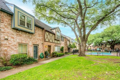 14723 Barryknoll Lane 107 Houston TX 77079