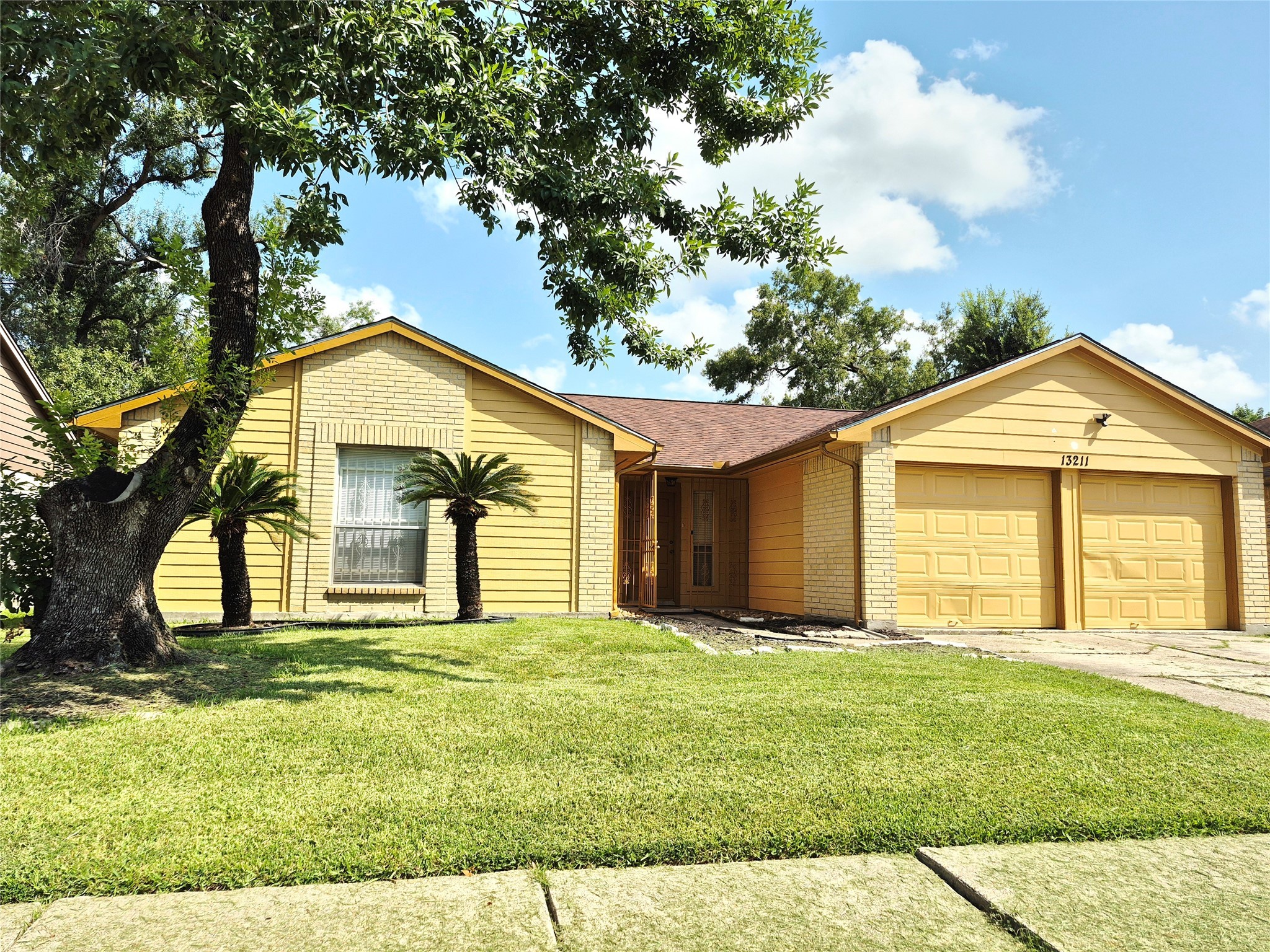 13211 Whitchurch Way Houston TX 77015
