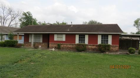2501 Ray Street Pearland TX 77581