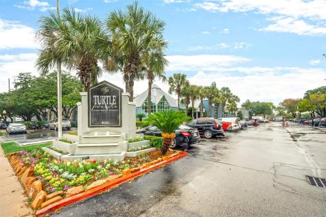 8162 Richmond Avenue 1809 Houston TX 77063