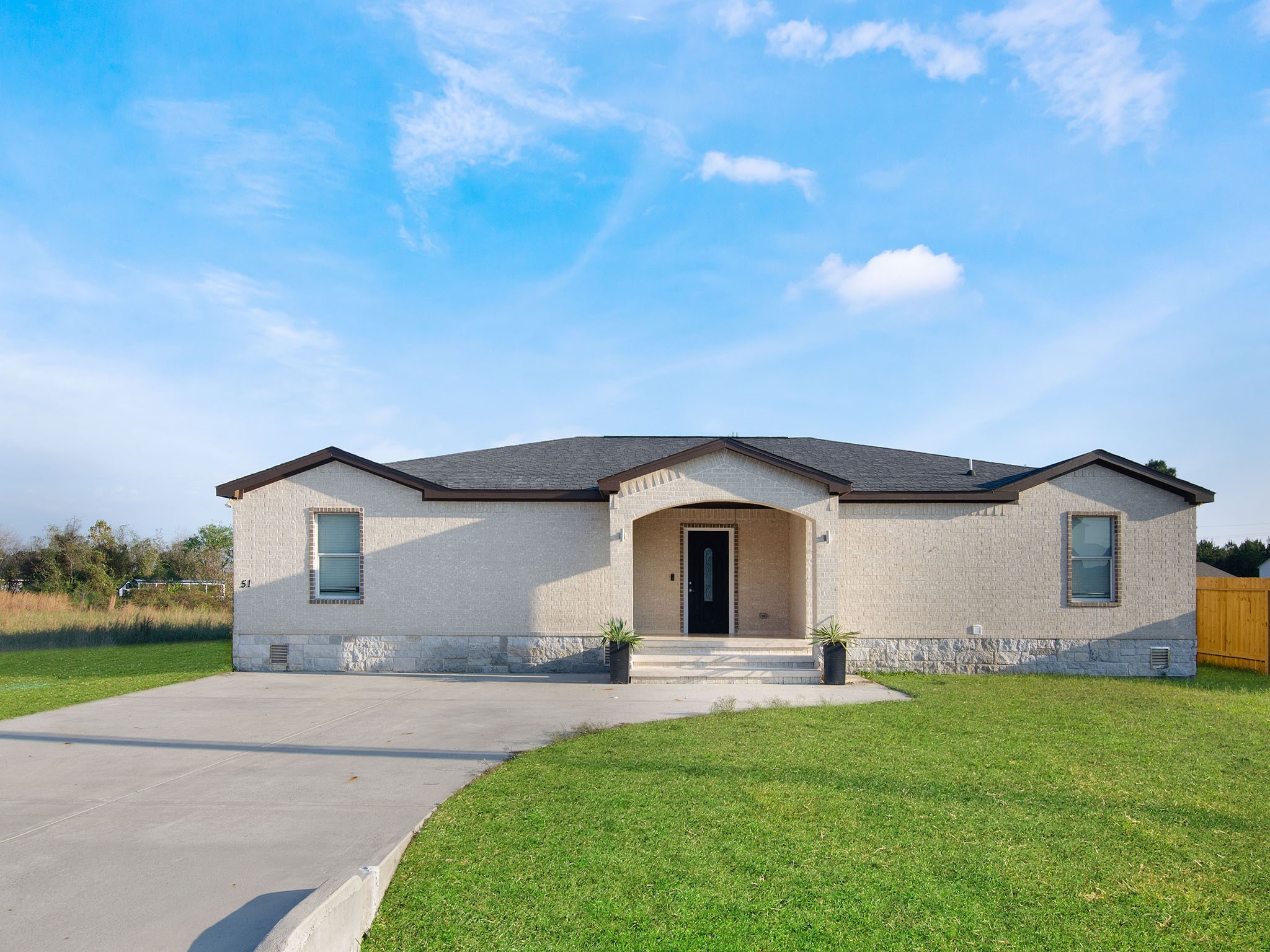 51 Road 5117 Cleveland TX 77327