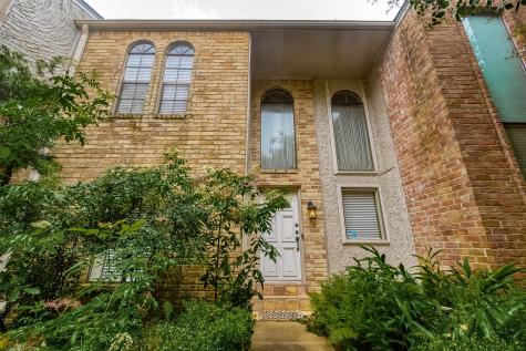 727 Bunker Hill Road 33 Houston TX 77024