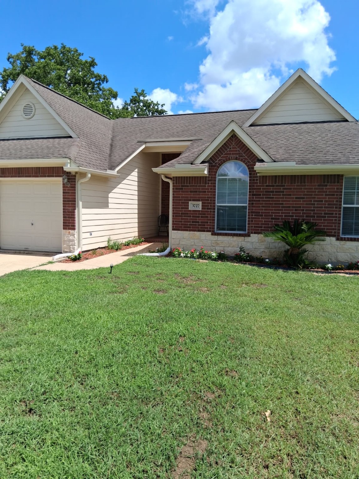3727 Idaho Street Houston TX 77021