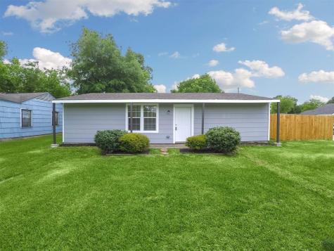 5251 Kingsbury Street Houston TX 77021