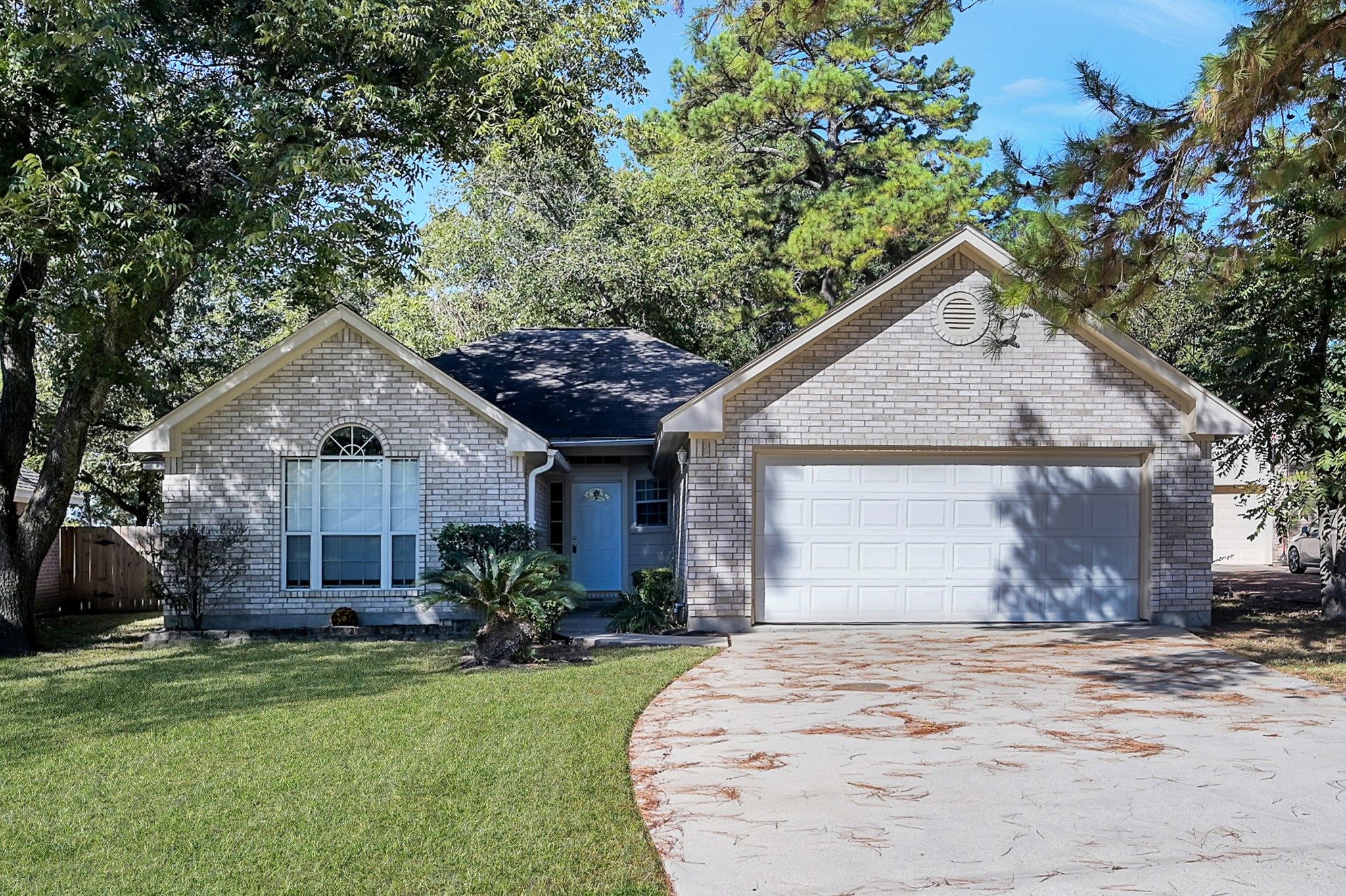 415 Paradise Lane Montgomery TX 77356