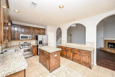 8135 Cove Timbers Lane Tomball TX 77375