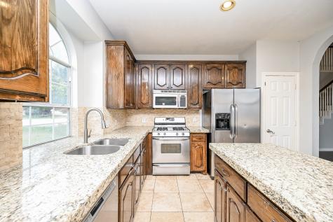8135 Cove Timbers Lane Tomball TX 77375