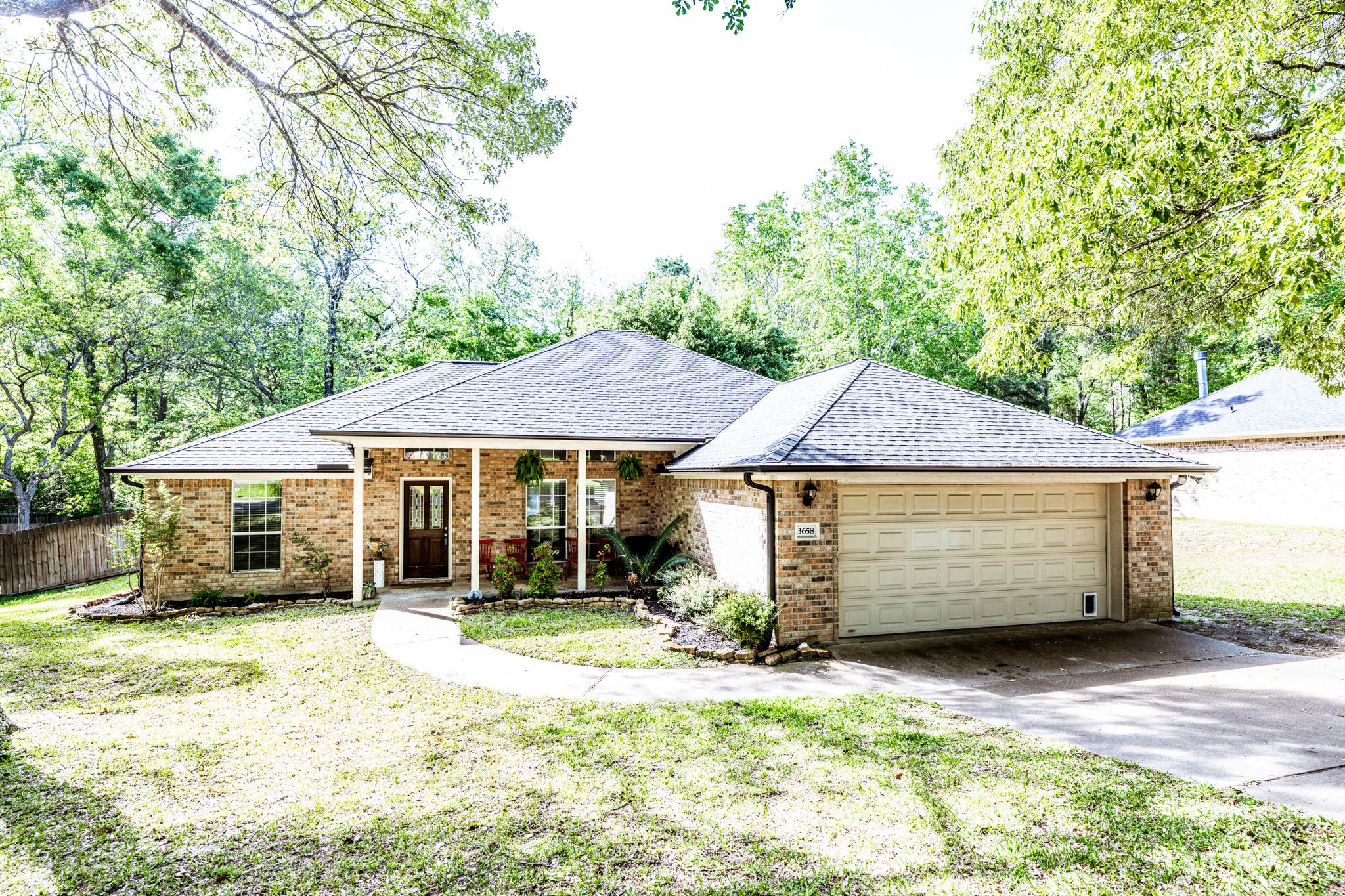 3658 Red Bud Lane Huntsville TX 77340
