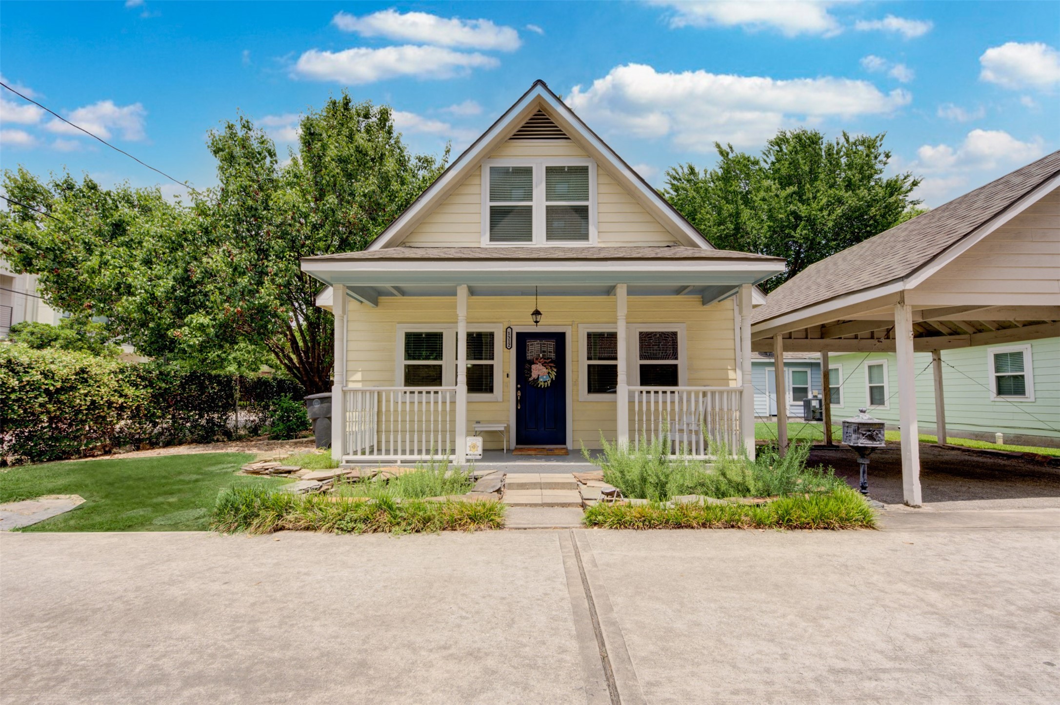 1312 Asbury Street Houston TX 77007
