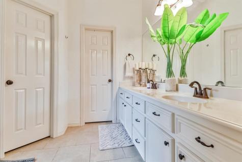 1898 Longmire Road 39 Conroe TX 77304