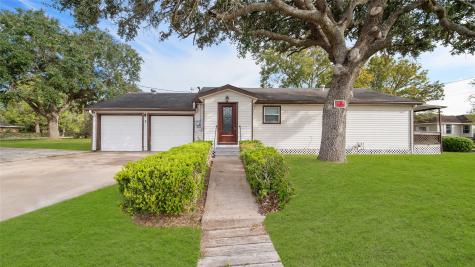 6327 Terrebonne Road Hitchcock TX 77563
