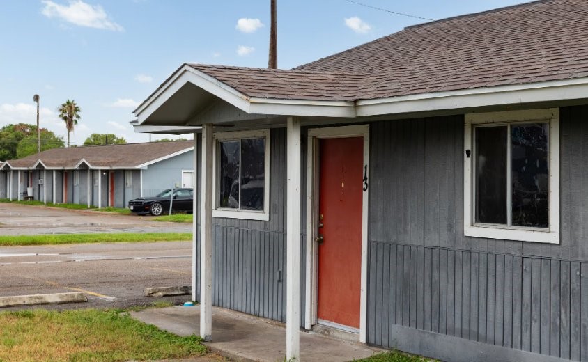 1010 Behmann Street Corpus Christi TX 78418