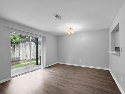 874 Yorkchester Drive 219 Houston TX 77079