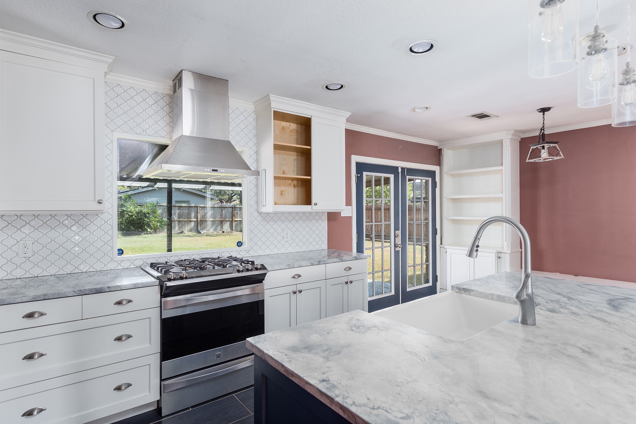 1718 Locksford Street Houston TX 77008