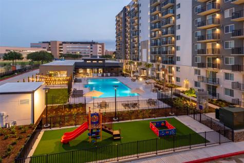 18036 Park Row 2706 Houston TX 77084