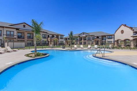 2132 E Wisconsin Road 128 Edinburg TX 78542