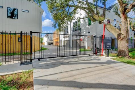 823 Mansfield Street G Houston TX 77091