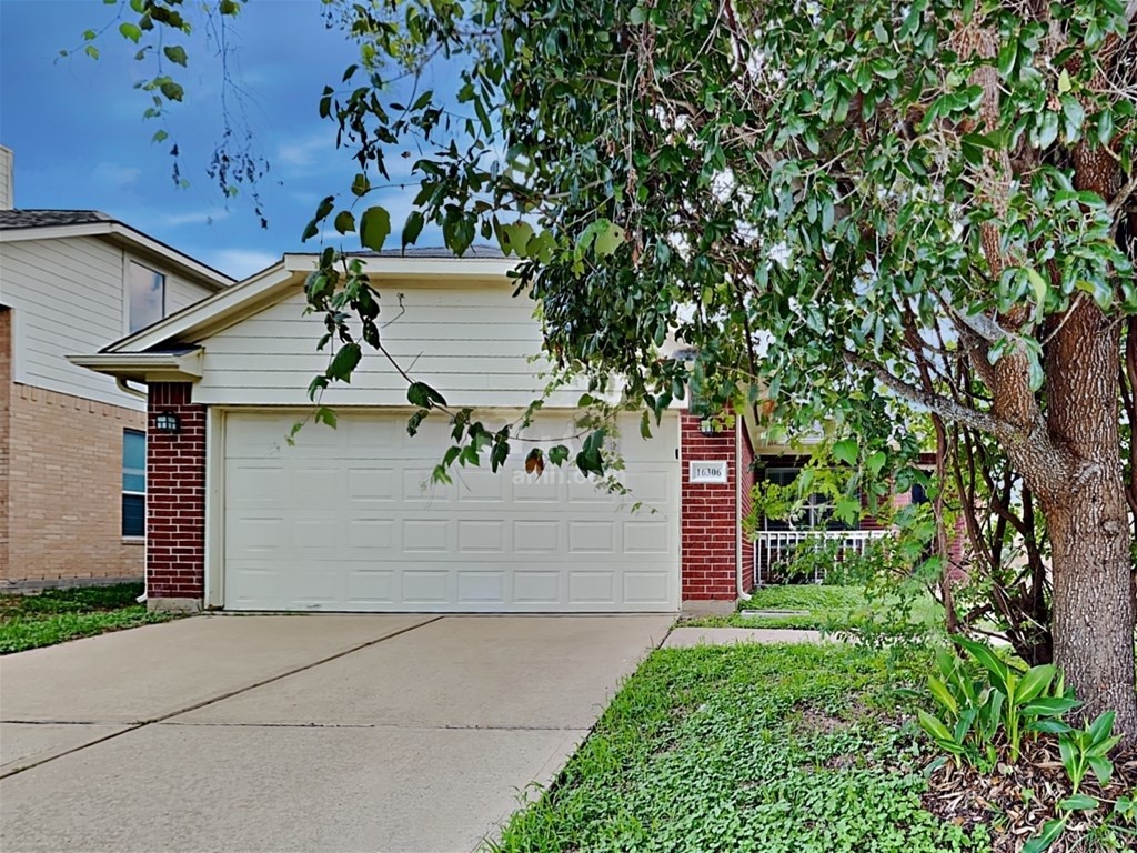16306 Goanna Court Sugar Land TX 77498