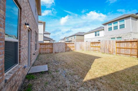 1004 Laguna Cove Drive Katy TX 77493