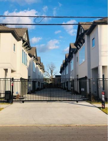 2428 Cochran Street Houston TX 77009