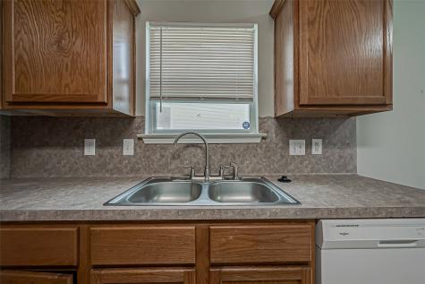 1038 Cavern Brook Lane Fresno TX 77545
