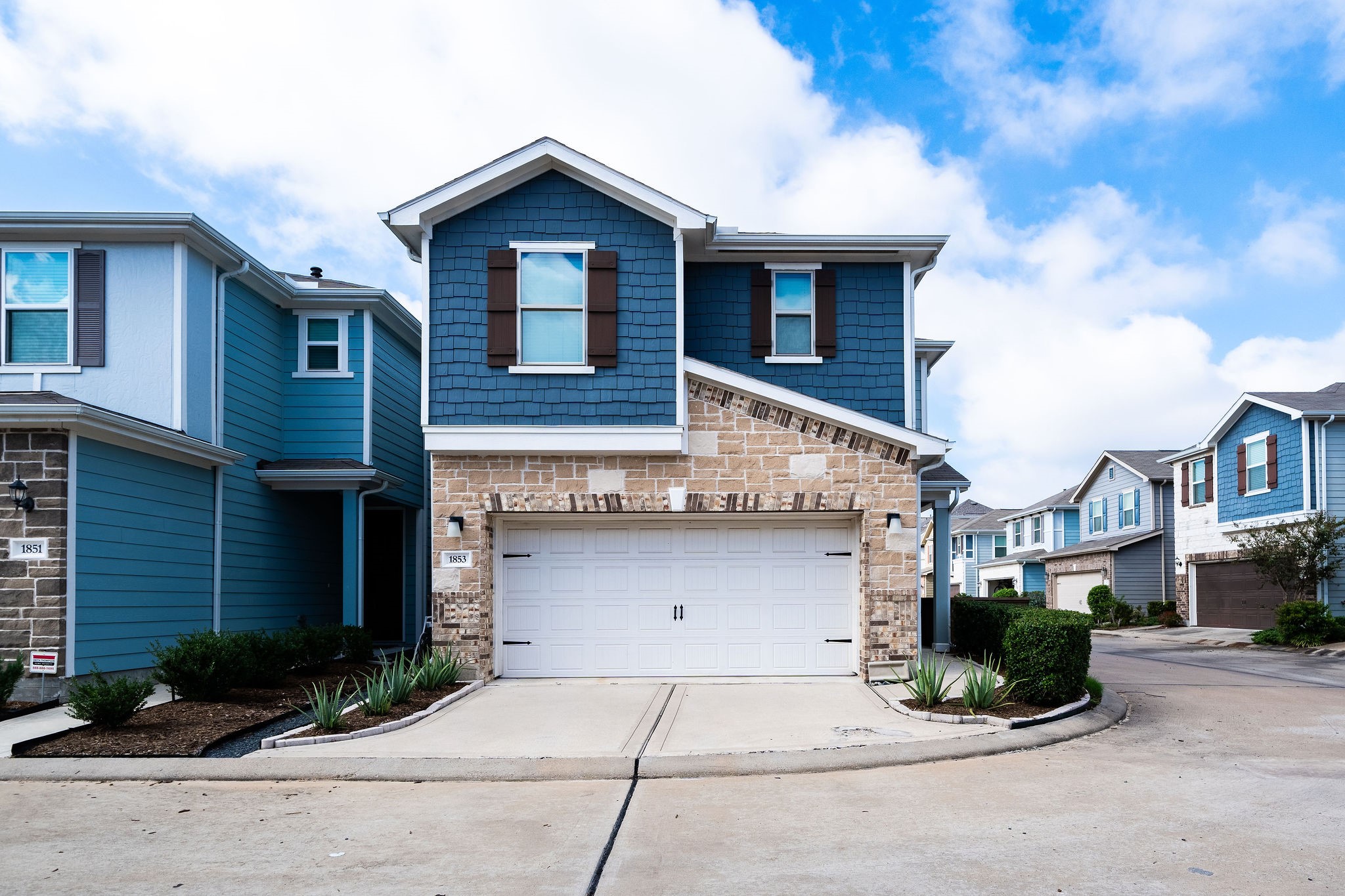 1853 Commons Meadow Lane Houston TX 77080