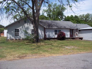515 Harwell Street Burkburnett TX 76354