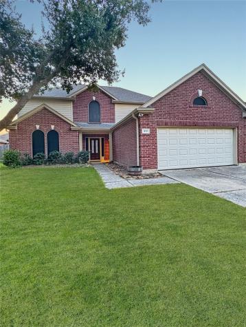 18707 Woodbreeze Drive Humble TX 77346