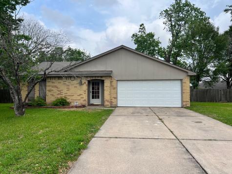 2206 Loc Loma Lane La Porte TX 77571