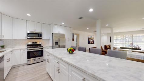 8715 Hinman Street Houston TX 77061