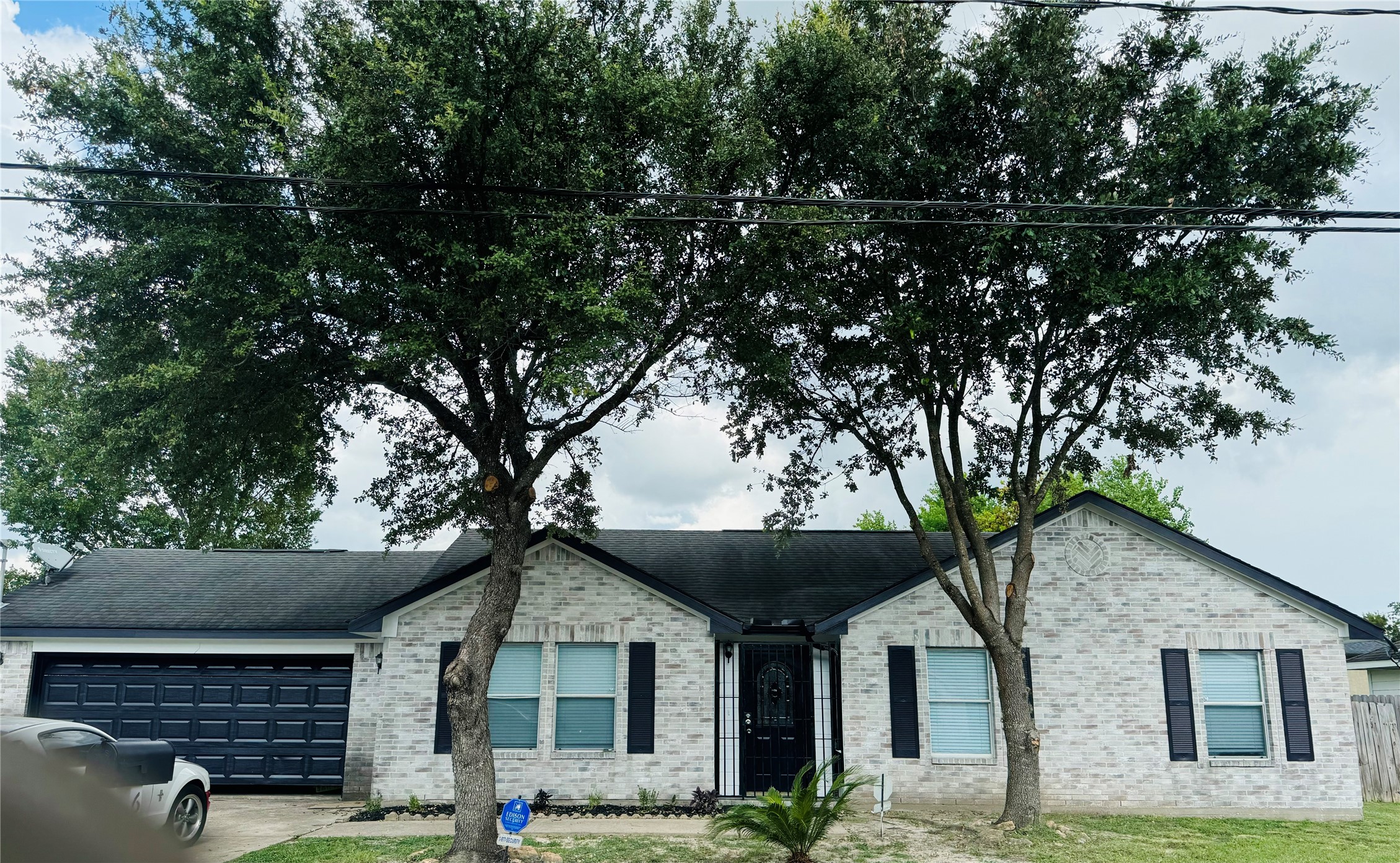 6008 Balbo Street Houston TX 77091